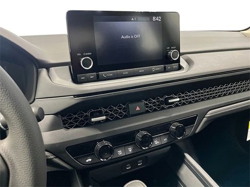 New 2025 Honda Accord SE image 22