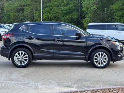 Used 2021 Nissan Rogue Sport S image 9