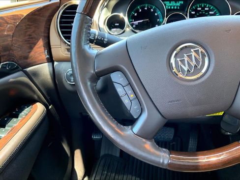 Used 2015 Buick Enclave Premium w/ Experience Buick Package FWD image 23
