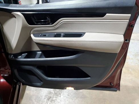 Used 2020 Honda Odyssey Elite image 17