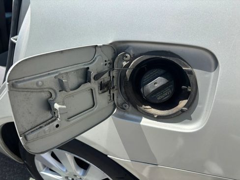 Used 2006 Toyota Camry LE image 60