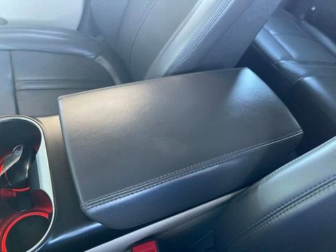 Used 2019 Lincoln Nautilus Reserve image 22