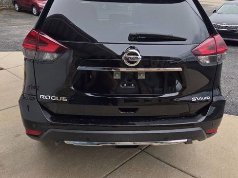 Used 2020 Nissan Rogue SV AWD/4WD image 4