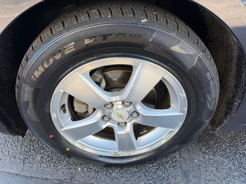 Used 2014 Chevrolet Cruze LT image 34