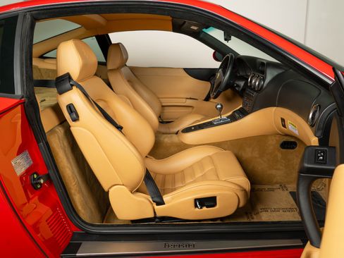 Used 1999 Ferrari 550 Maranello Coupe RWD image 26