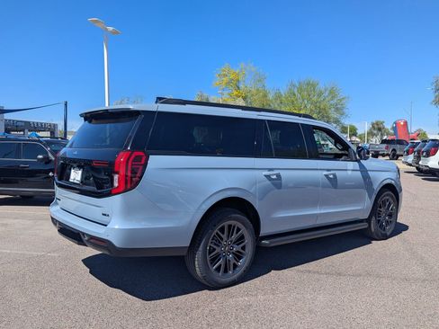 New 2026 Ford Expedition Max Platinum w/ Stealth Appearance Package image 39