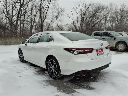 Certified 2023 Toyota Camry XLE image 5