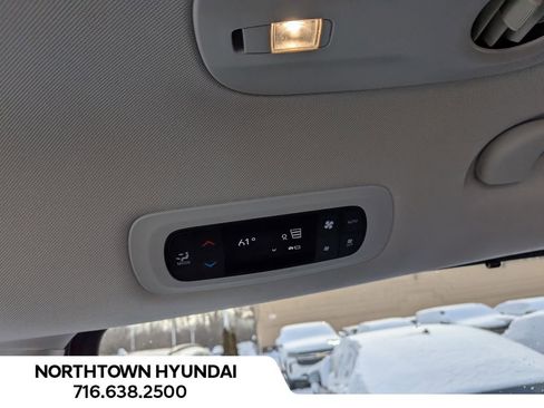 Used 2024 Chrysler Pacifica Touring-L image 33