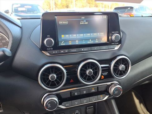 Certified 2025 Nissan Sentra S image 10