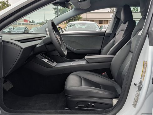 Used 2024 Tesla Model 3 Long Range RWD image 10