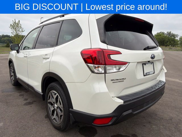 Used 2021 Subaru Forester Premium AWD/4WD image 16