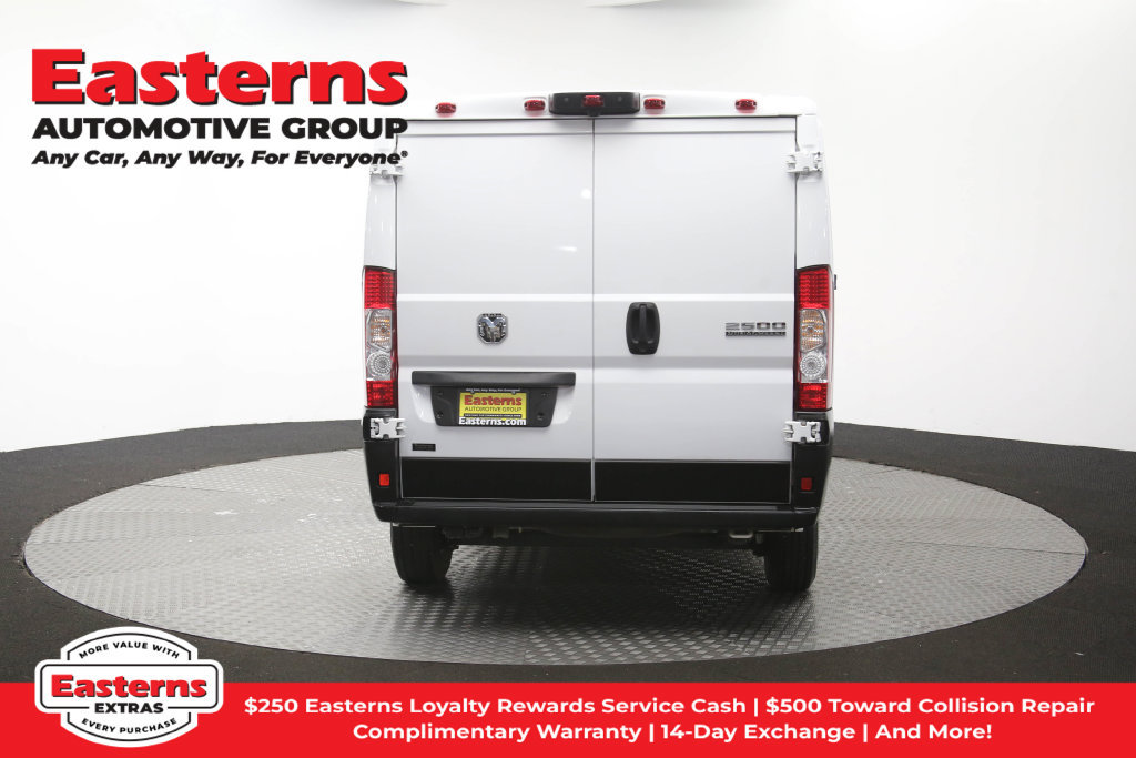 Used 2025 RAM ProMaster 2500 w/ Convenience Group FWD image 37