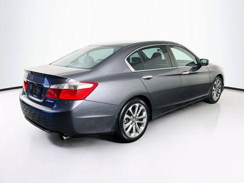 Used 2013 Honda Accord Sport image 9