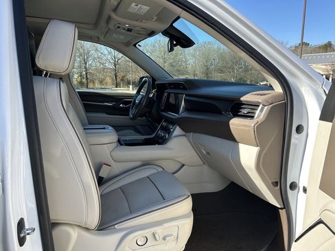 Used 2021 GMC Yukon Denali image 45