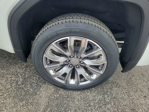 Certified 2023 GMC Sierra 1500 Denali w/ Denali Reserve Package AWD/4WD image 9