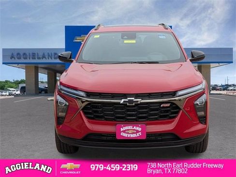 New 2026 Chevrolet Trax RS w/ Sunroof Package image 44