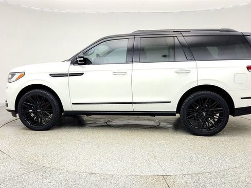 Used 2024 Lincoln Navigator Black Label AWD/4WD image 8