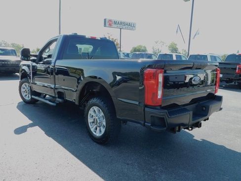 Used 2023 Ford F250 XL image 6