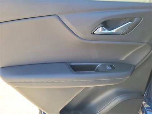 Certified 2023 Chevrolet Blazer LT w/ Convenience Package image 10