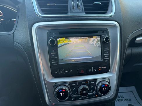 Used 2015 GMC Acadia SLT w/ Open Road Package AWD/4WD image 11