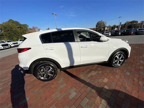 Used 2020 Kia Sportage LX image 37
