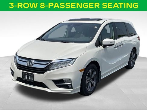 Used 2018 Honda Odyssey Touring image 4