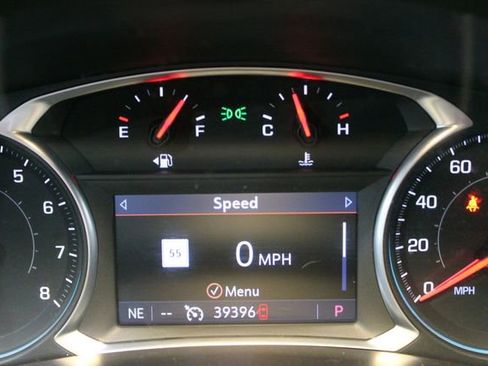 Used 2019 Chevrolet Equinox Premier FWD image 26