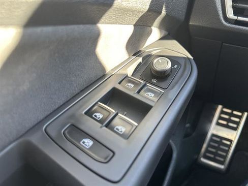 Used 2023 Volkswagen GTI S image 34