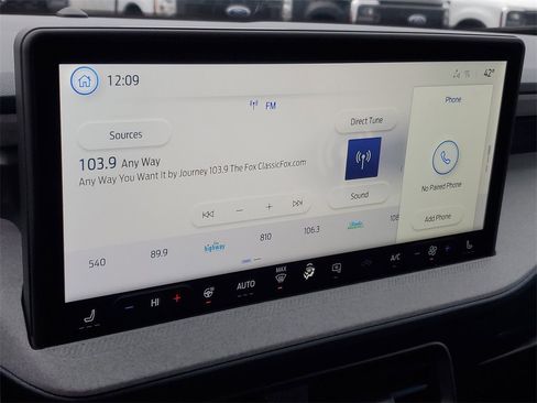 New 2025 Ford Maverick XLT w/ Equipment Group 301A image 18