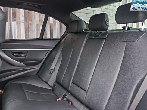 Used 2018 BMW 330i xDrive Sedan image 25