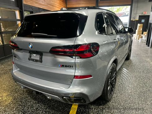 Used 2024 BMW X5 M60i AWD/4WD image 3