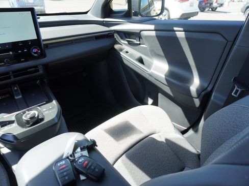Used 2026 Toyota bZ FWD image 17