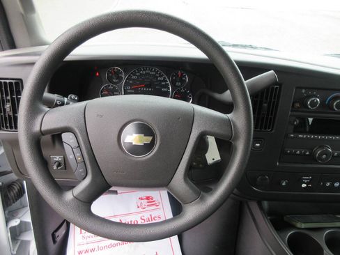 Used 2024 Chevrolet Express 3500 w/ Driver Convenience Package RWD image 12