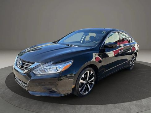 Used 2018 Nissan Altima 2.5 SR FWD image 1