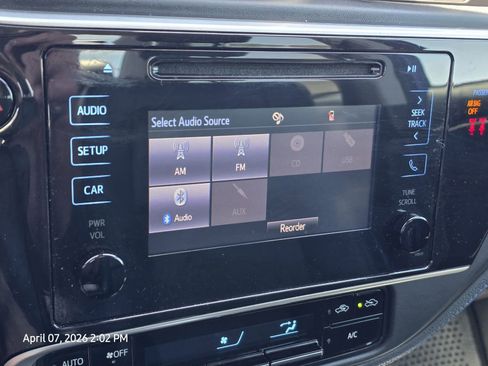 Used 2019 Toyota Corolla SE w/ Carpet Mat Package (TMS) image 21