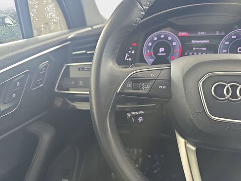 Used 2021 Audi Q7 3.0T Premium w/ Convenience Package image 21
