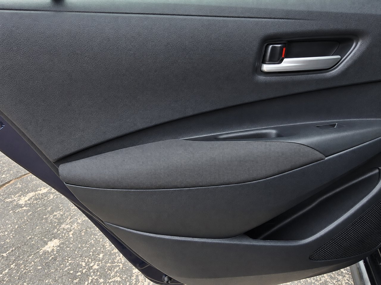 Used 2026 Toyota Corolla SE w/ SE Package FWD image 23