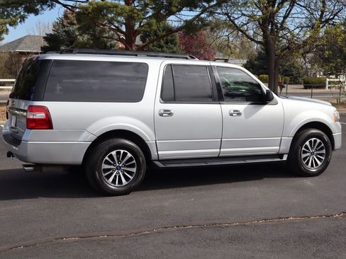 Used 2015 Ford Expedition EL XLT w/ Equipment Group 202A image 4