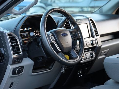 Used 2015 Ford F150 XLT w/ Equipment Group 302A Luxury image 13