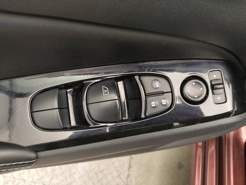 Used 2023 Nissan Altima 2.5 SV image 27