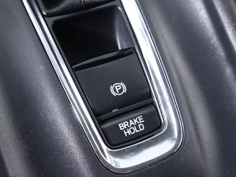Used 2020 Honda HR-V LX image 22