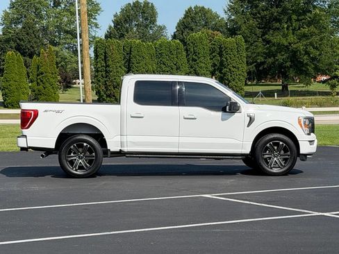 Used 2022 Ford F150 XLT w/ Equipment Group 302A High AWD/4WD image 4