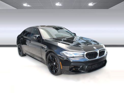Certified 2023 BMW M5 image 7