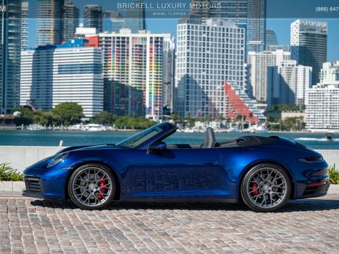 Used 2020 Porsche 911 Carrera S image 11