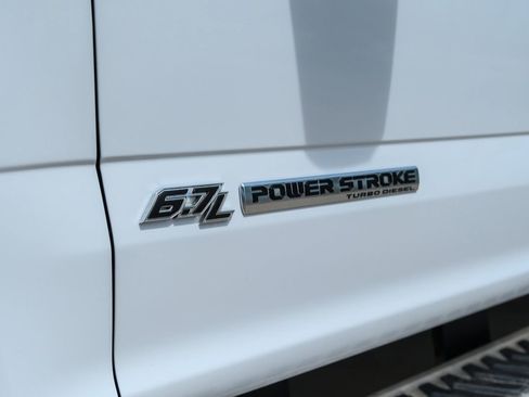 Used 2018 Ford F250 XLT AWD/4WD image 25