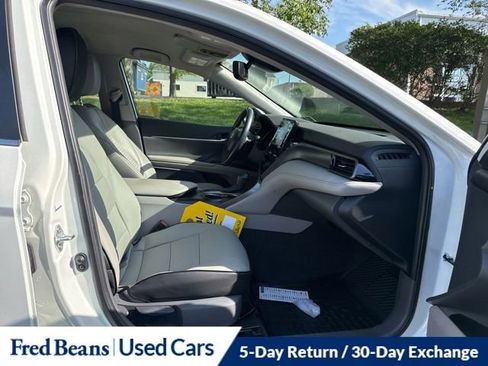 Used 2021 Toyota Camry SE w/ Convenience Package AWD/4WD image 18