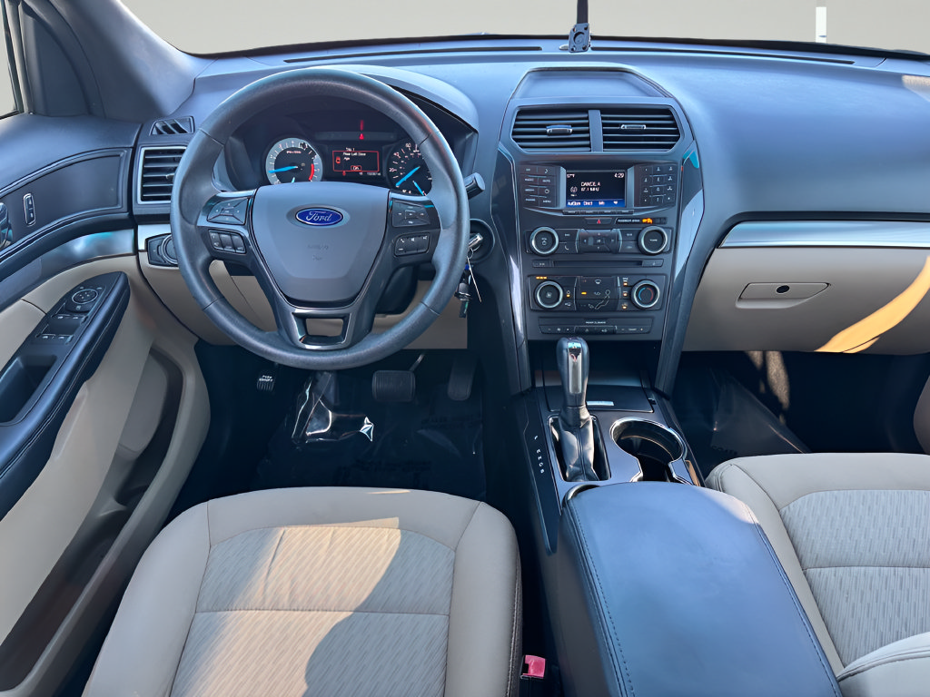 Used 2016 Ford Explorer FWD image 10