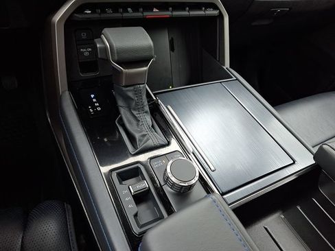 New 2026 Toyota Tundra Platinum AWD/4WD image 8