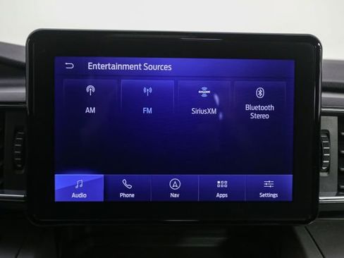 Used 2023 Ford Explorer XLT w/ Equipment Group 202A AWD/4WD image 23