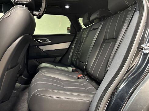 Used 2023 Land Rover Range Rover Velar R-Dynamic S image 29